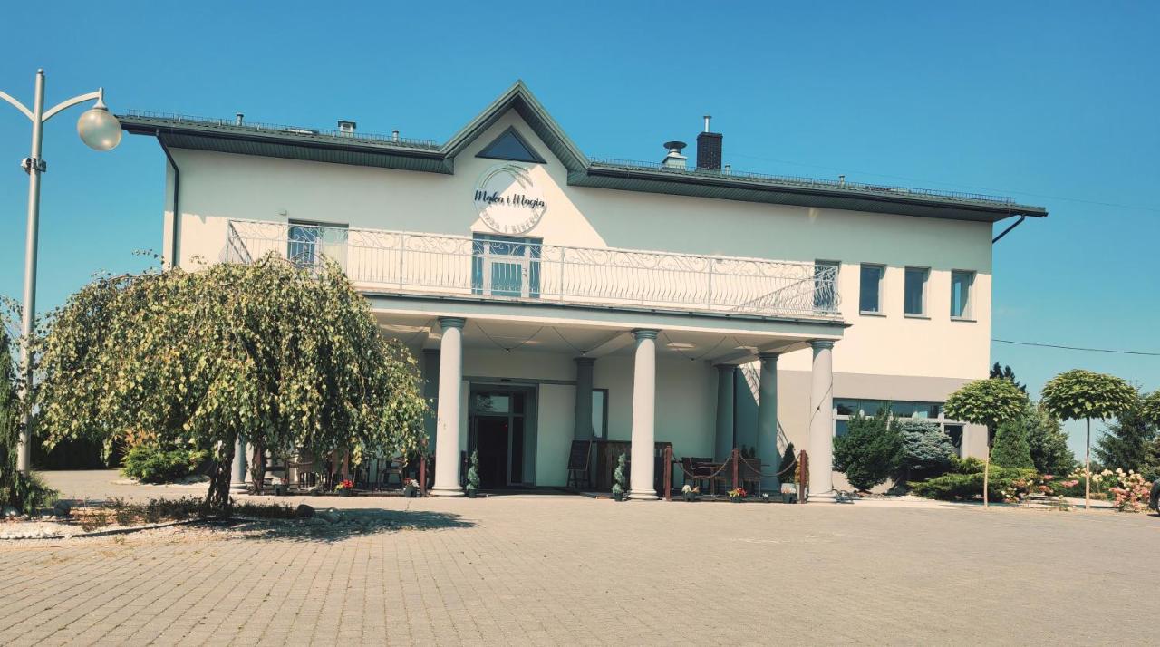 Maka I Magia Obiady Domowe Hotel Zambrow Exterior foto