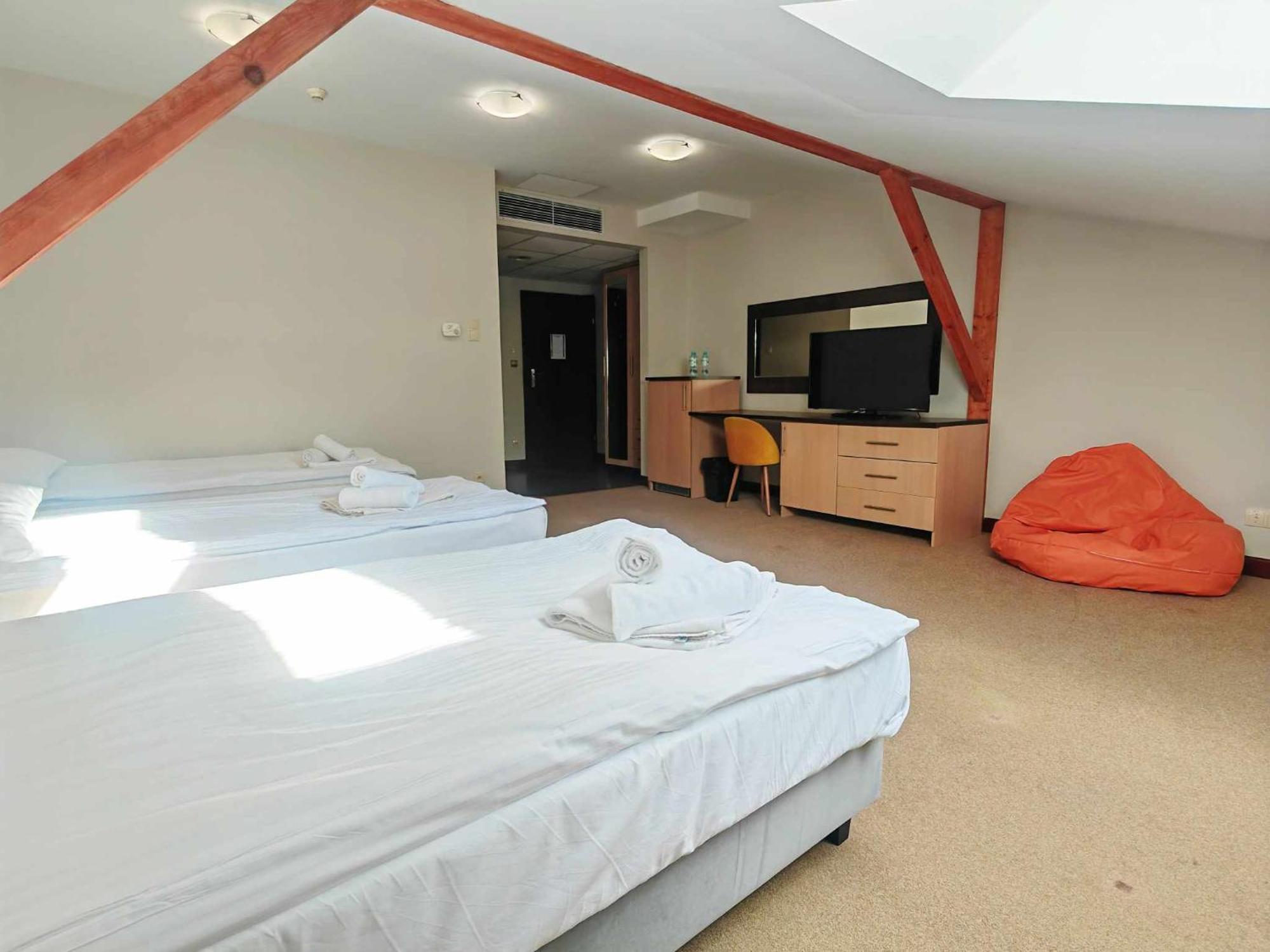 Maka I Magia Obiady Domowe Hotel Zambrow Exterior foto